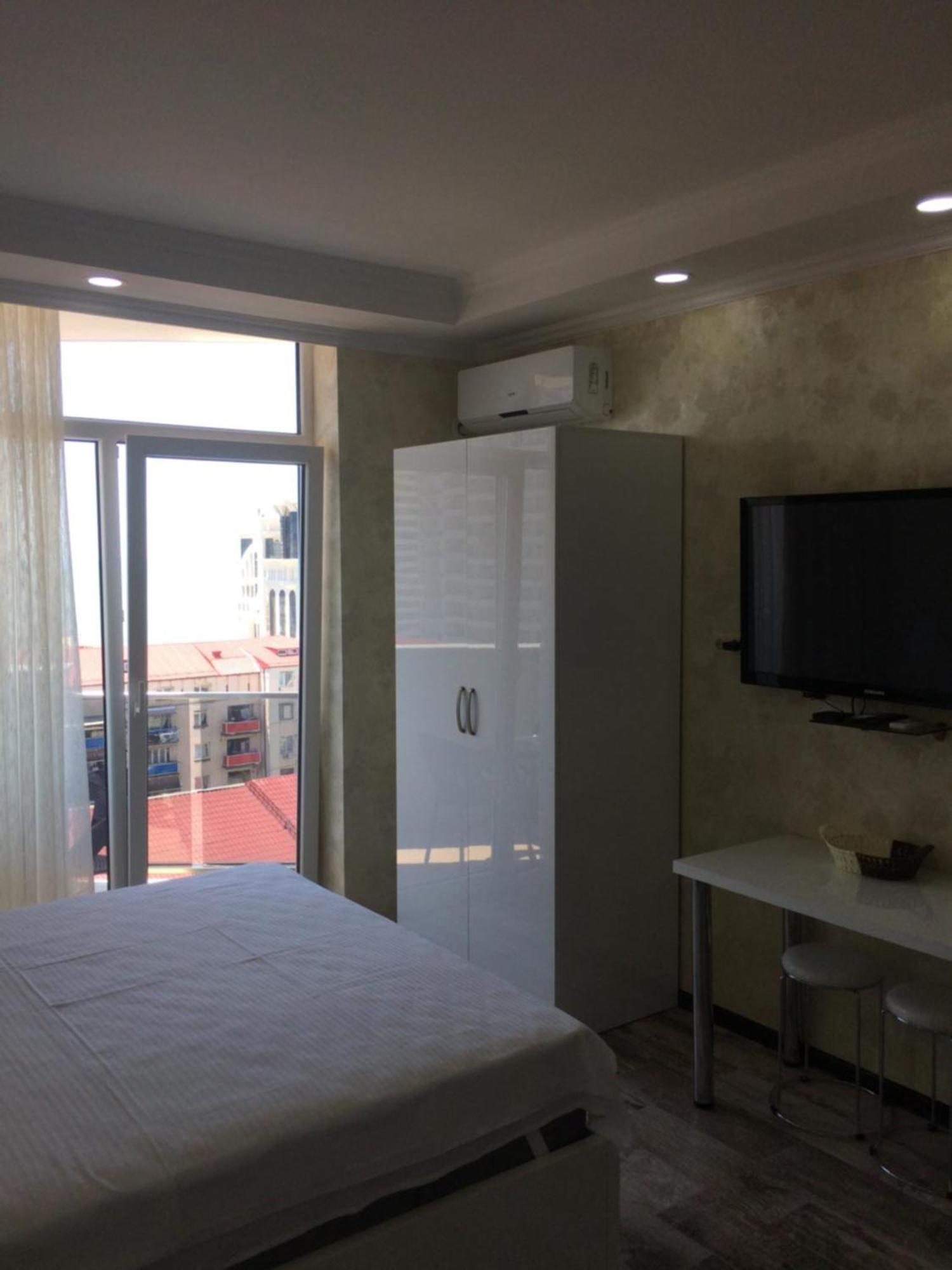 Appartement Selfie à Batoumi Extérieur photo